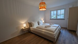 2 soverom, strykejern/-brett, wi-fi og sengetøy