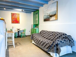 Living area - Pitini 1 - Seafront - Harbour view (Symi)