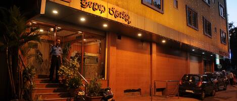 Façade de l’hébergement