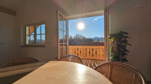 Dining - Liboria I Ferienwohnung am Riegsee mit Atemberaubendem Panoramablick! (Riegsee)