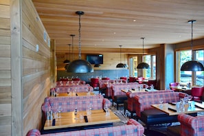Dining - Downtown Banff | Balcony + Rooftop Hot Pools (Banff)