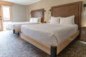 1 bedroom, in-room safe, free WiFi, bed sheets - Downtown Banff | Balcony + Rooftop Hot Pools (Banff)