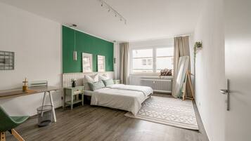 2 Schlafzimmer, Schreibtisch, Bügeleisen/Bügelbrett, kostenloses WLAN