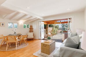 TV, fireplace, DVD player