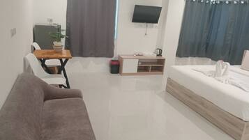 Desk, free WiFi, bed sheets