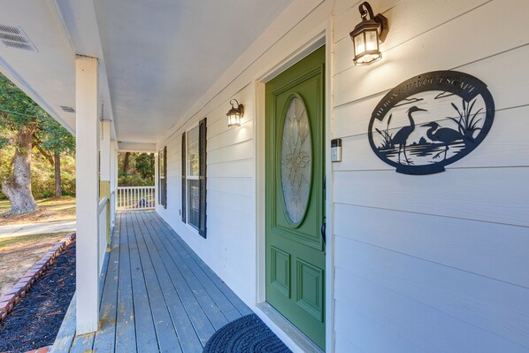 House (3 Bedrooms) | Interior - Tranquil Coden Retreat: 10 Mi to Dauphin Island! (Theodore)