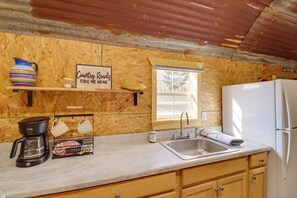 Apartment (0 Bedroom) | Interior