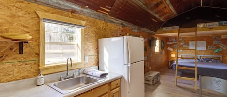 Apartment (0 Bedroom) | Interior