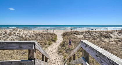 Ocean-view 'sea Gem' Bungalow: Steps to Beach!