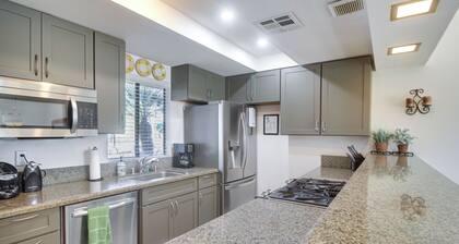 Pet-friendly Palm Desert Gem on Golf Course!