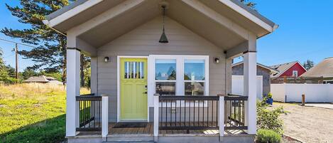 House (2 Bedrooms) | Front of property