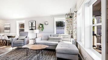 Nhà (2 Bedrooms) | Nội thất