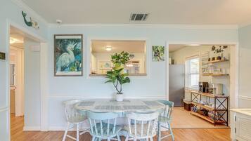 Cottage (2 Bedrooms) | Nội thất