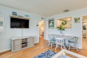 Stuga (2 Bedrooms) | Interiör