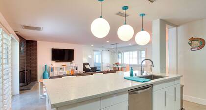 Pet-friendly Palm Springs Oasis w/ Private Pool!