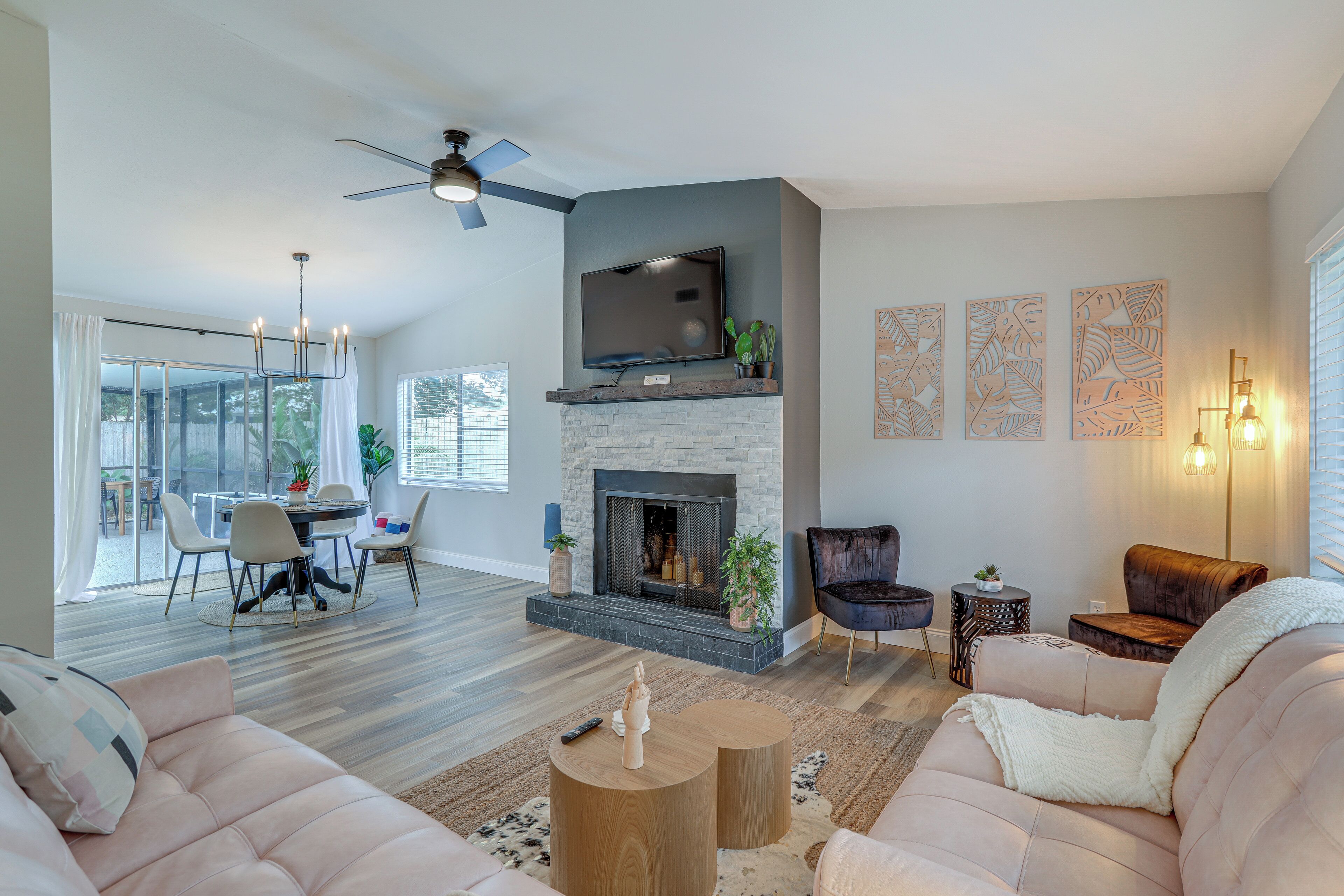 House (3 Bedrooms) | Interior