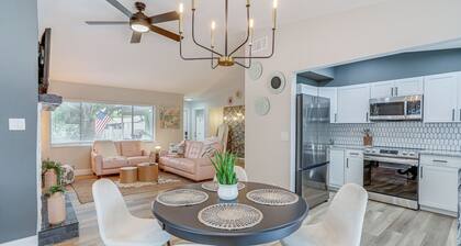 Fully Remodeled St Petersburg Home w/ Private Pool