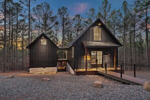 House (1 Bedroom) | Interior - Luxury Broken Bow Cabin w/ Hot Tub on 3 Acres! (Broken Bow)