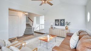 Rumah (5 Bedrooms) | Interior