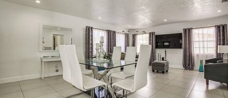 独立别墅 (3 Bedrooms) | 住宿内部