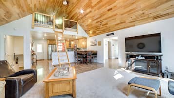 Nhà (2 Bedrooms) | Nội thất