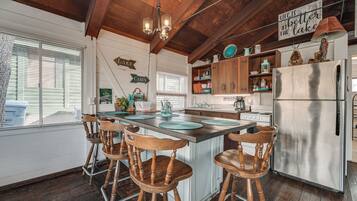 House (2 Bedrooms) | Bahagian dalam