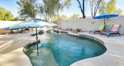 Putting Green & Fenced Yard: Charming Gilbert Home