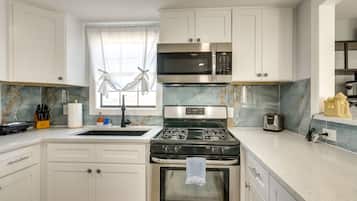 Casa (2 Bedrooms) | Interior