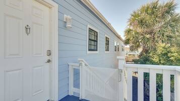 Rumah (2 Bedrooms) | Interior