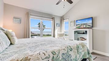 Condo, 3 Bedrooms | 3 bedrooms, iron/ironing board, free WiFi