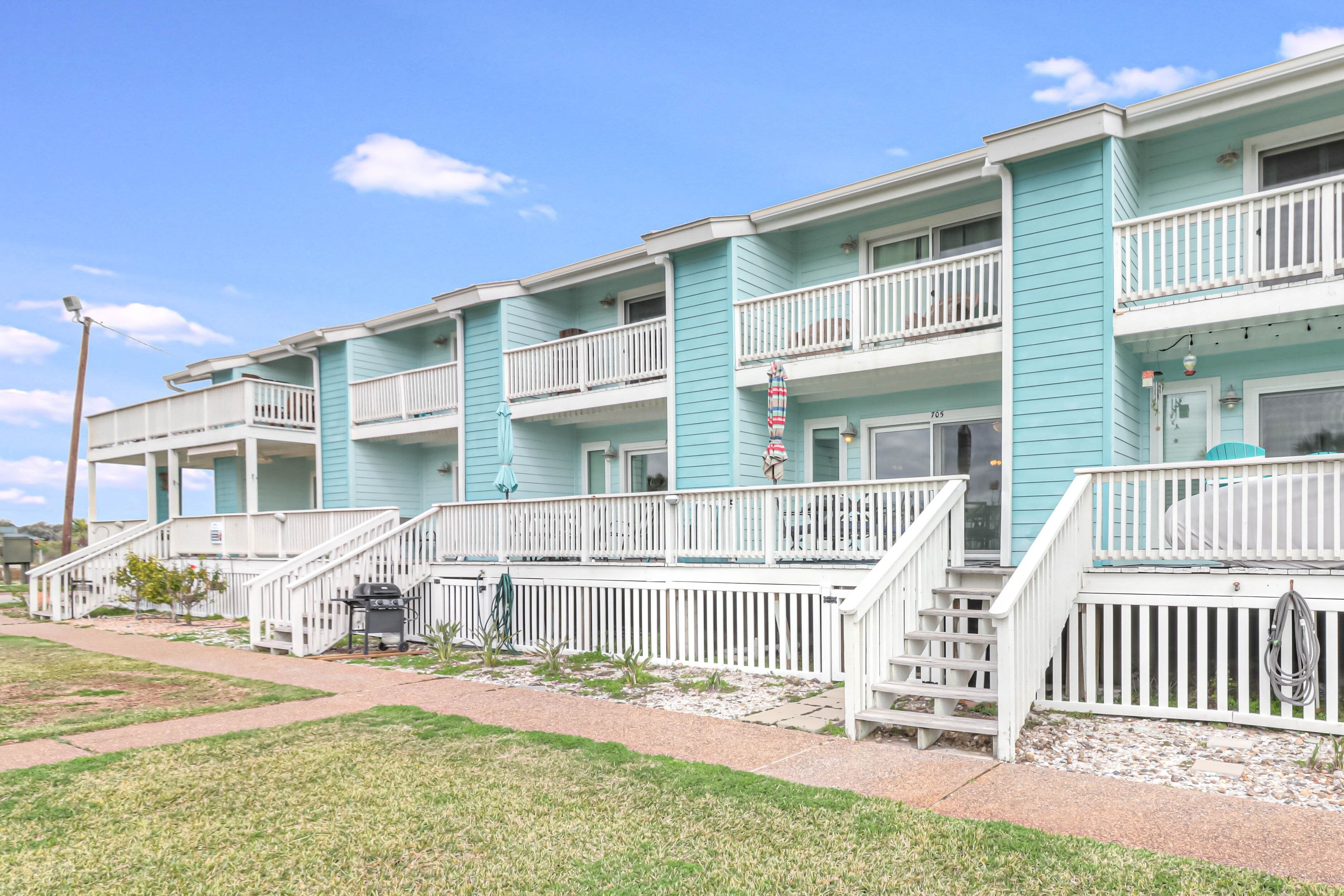 Condo, 3 Bedrooms | Exterior