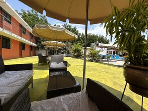 Exterior - Ica adventures out of the woods  (La Tinguiña)