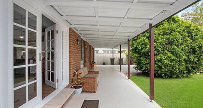 4 Shelly Beach Road: 2 BR, 2 BA House in Port Macquarie , Sleeps 4
