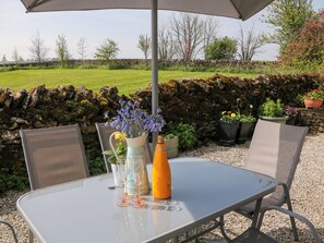 Casa rural | Servei de restauració a l'aire lliure