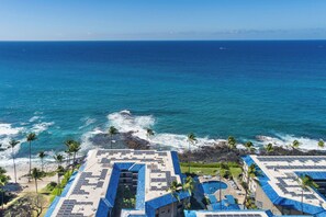 Exterior - Kona Reef A-34 Absolute Oceanfront, Top Floor, Private (Kailua Kona)