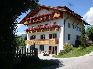 Exterior - Rosenheim Apartment 2 (Meransen (Maranza))