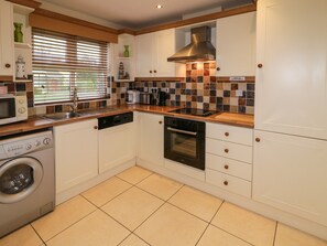 Lavavajillas y utensilios de cocina