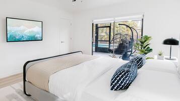 3 bedrooms, iron/ironing board, travel crib, WiFi