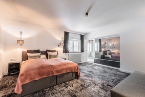 3 chambres, Wi-Fi gratuit, draps fournis