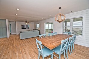Dining - Sails Call, Oceanfront House in Emerald Isle, NC! (Emerald Isle)