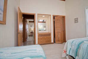 2 bedrooms, iron/ironing board, WiFi - Sea Castle West, Oceanfront Duplex in Emerald Isle, NC! (Emerald Isle)