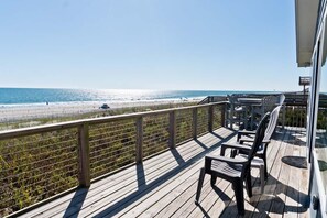 Outdoor dining - Sea Watcher, Oceanfront House in Emerald Isle, NC! (Emerald Isle)