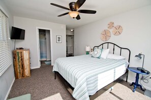 4 habitaciones, tabla de planchar con plancha y wifi 