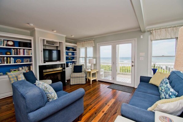 DVD プレーヤー、ステレオ