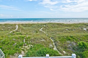 Beach - Swiss House, Oceanfront Home in Atlantic Beach, NC! (Atlantic Beach)