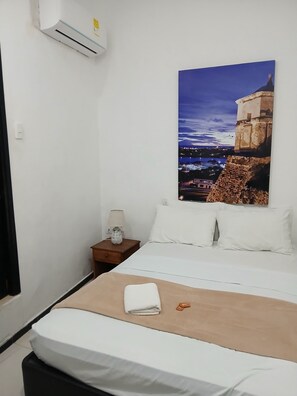 Cubrecamas, wifi gratis y ropa de cama