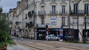 Unclassified image, 4 of 11, button - Hotel Molière (Angers)