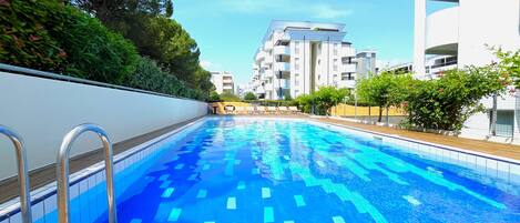 Piscine extérieure