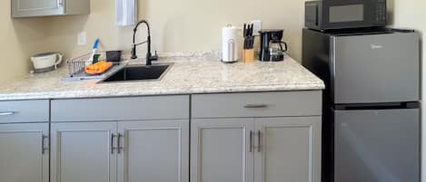 Estudio Grand (Our Largest Unit) | Cocina privada | Comedor