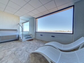 Interior - Sea, pool and mountain views with 2 terraces (Playa Paraiso)
